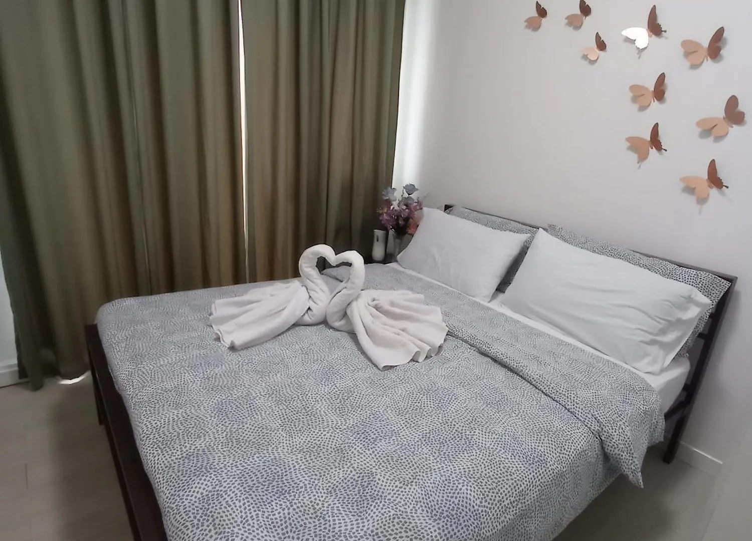 Azure Urban Resort Maui Tower Manila